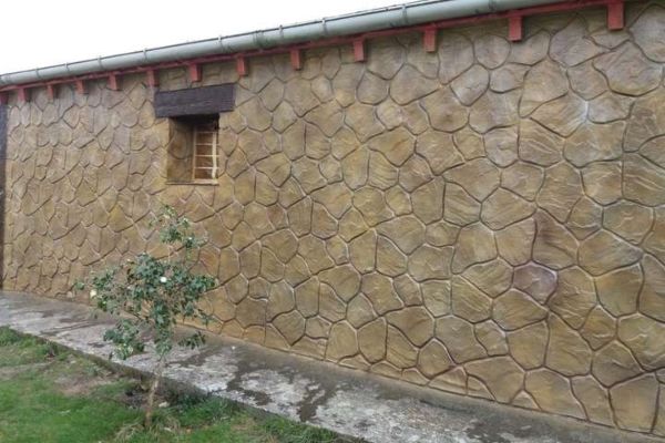 Pared Vertical de Hormigón Impreso Navarra · Especialistas en hormigón impreso en Pamplona y Navarra